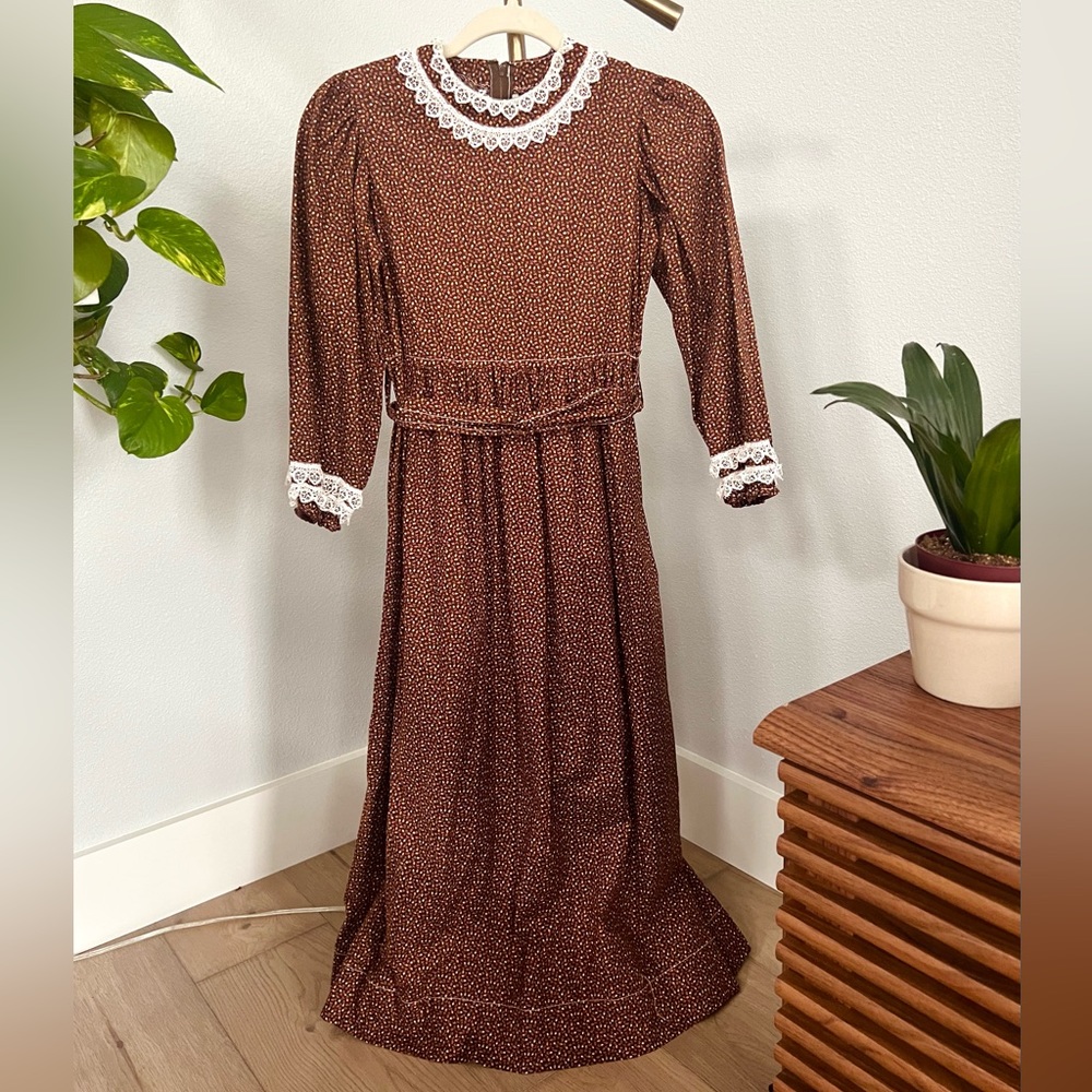 Vintage 70s Prairie Ditzy Floral Maxi Dress